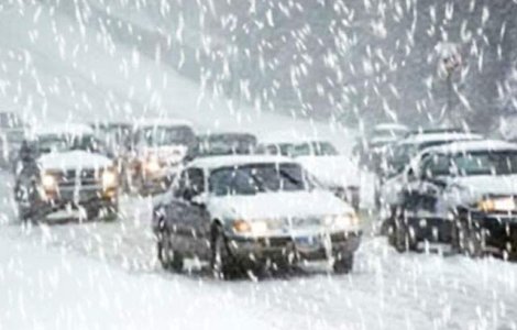 Sudul tarii, sub COD GALBEN de ninsori si viscol pana sambata seara. Lista drumurilor blocate