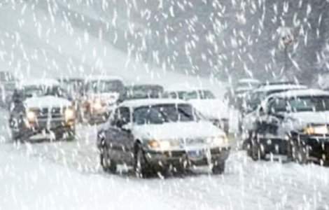 Sudul tarii, sub COD GALBEN de ninsori si viscol pana sambata seara. Lista drumurilor blocate