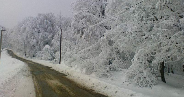 Iarna in Romania: Porturi inchise, localitati izolate si pene de curent