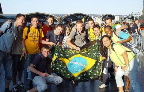 Brazilienii vor fi platiti sa se implice in activitati culturale. Idee buna si pentru Romania?