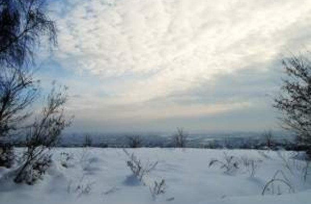 Chiper: Sapte drumuri nationale si 22 judetene sunt inchise din cauza zapezii