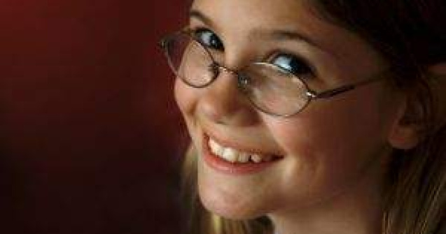 Cum sunt "ajutati" copiii geniali in Romania? Prin IZOLARE si INHIBARE