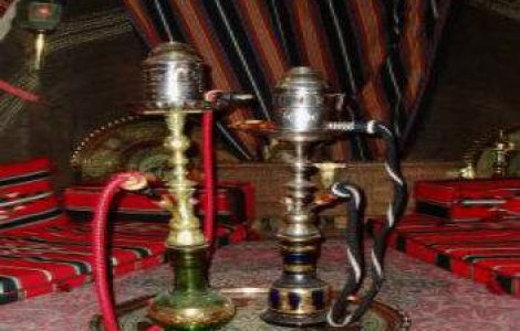 Fumatul narghilelei in spatiile deschise, interzis in Turcia