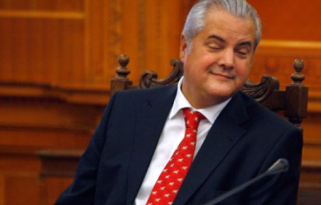 Iohannis și Orban, dați în judecată de Adrian Năstase. Ce motiv invocă acesta