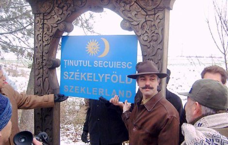 Tinutului Secuiesc - imn, drapel si stema proprie