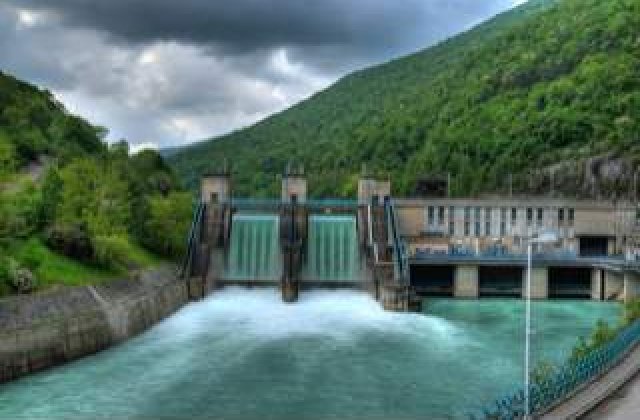 Ponta spera ca Hidroelectrica va iesi din insolventa la jumatatea anului