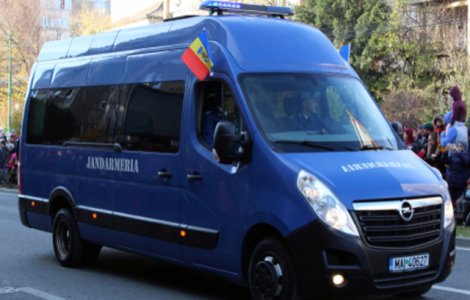 A doua zi de proteste în Piața Victoriei. Participanții au venit cu un "Manifest." Uite care sunt cerințele lor