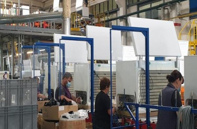 Arctic închide fabrica de la Găeşti din cauza focarului de COVID-19. Ce se va întâmpla cu angajații