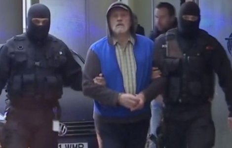 Dincă acuză că a fost amenințat cu moartea pentru a recunoaște că a ucis fetele