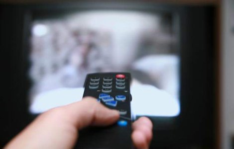 Englezii deschid televizorul prin telepatie