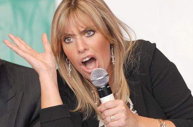 Alessandra Mussolini, revoltata de injuriile din filmul lui Bobby Paunescu