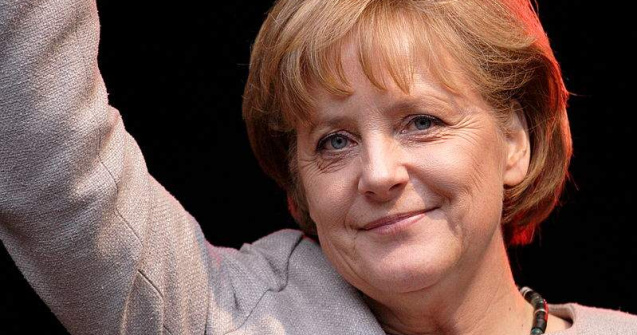 Un covor persan al adjunctului lui Hitler, gasit in biroul Angelei Merkel