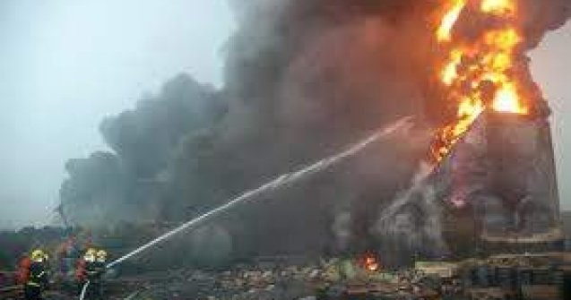 Un camion cu petarde a explodat in China: Cel putin 26 de morti