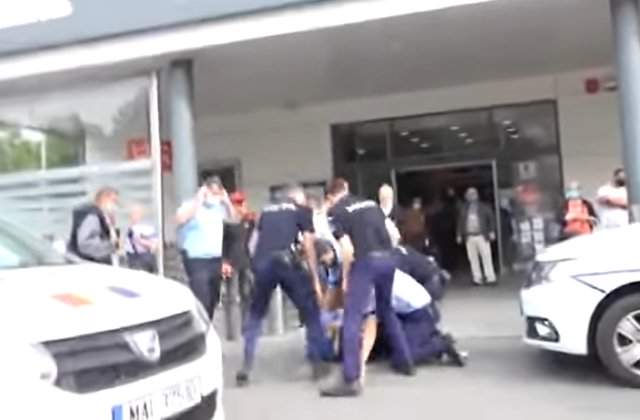Kaufland Rom&acirc;nia: &rdquo;Incidentul a fost regizat, cei doi purtau microfon și aveau cameraman&rdquo;