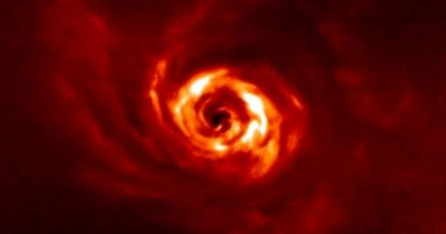 FOTO Cum se naște o planetă: Imagini spectaculoase surprinse de astronomi