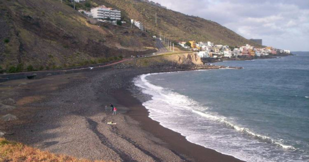 Prima plajă din Spania se redeschide cu program limitat și rezervare online