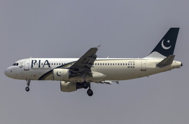 Un avion Airbus A320 s-a prăbușit peste un cartier rezidențial. Mărturia cutremurătoare a unui supraviețuitor