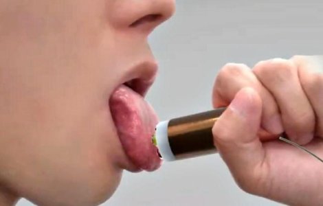 VIDEO Acest ecran te va ajuta să simți gusturi ale mâncărurilor de pe internet