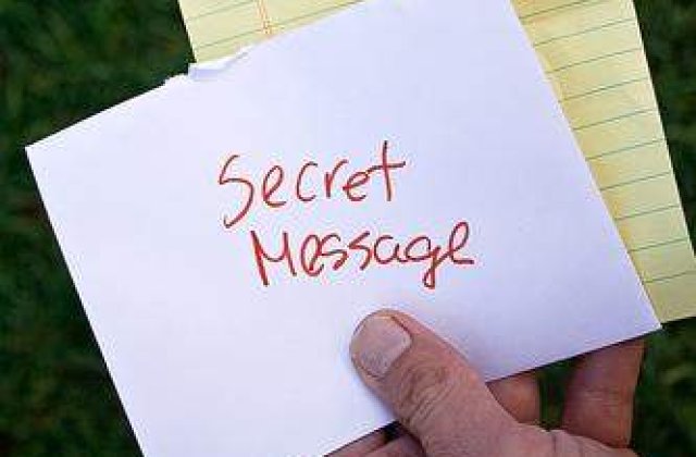 CNSAS: Fost consilier din MAE, recompensat cu bani de Securitate