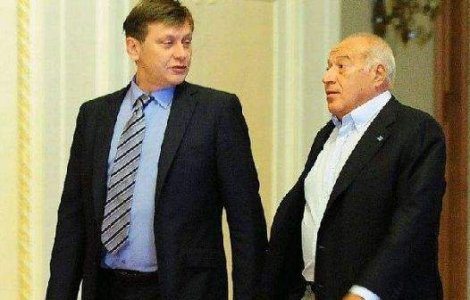 Antonescu: Ar fi ilogic ca Voiculescu sa candideze din nou inainte sa obtina o sentinta