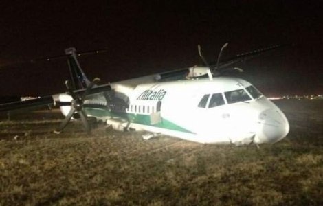Roma: Trei persoane ranite, dupa ce un avion Carpatair a ratat aterizarea