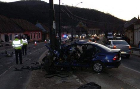Doi copii si bunicul lor au murit intr-un accident tragic produs in Bragadiru