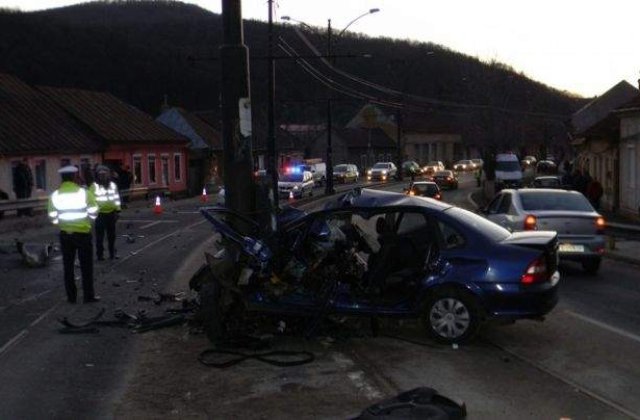 Doi copii si bunicul lor au murit intr-un accident tragic produs in Bragadiru