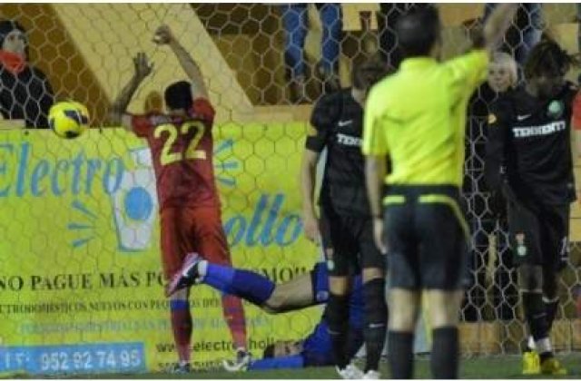 Ros-albastrii, invinsi de echipa antrenata de Dan Petrescu: Steaua - Dinamo Moscova 1-2