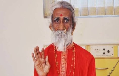 Yoghinul care susținea că nu a mai mâncat și băut apă de 8 decenii a murit
