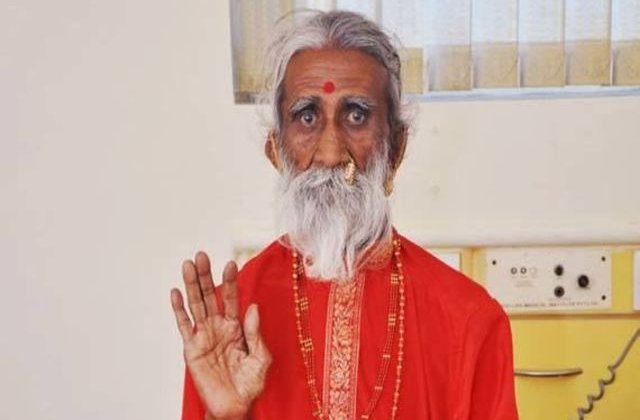 Yoghinul care susținea că nu a mai mâncat și băut apă de 8 decenii a murit