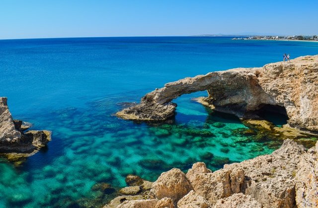 Țara care va plăti costurile de vacanța dacă te îmbolnăvești cu COVID-19 în timpul sejurului