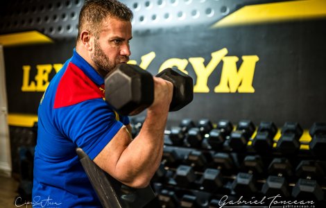 Sălile de fitness vor fi redeschise, dar va trebui să faci duș acasă