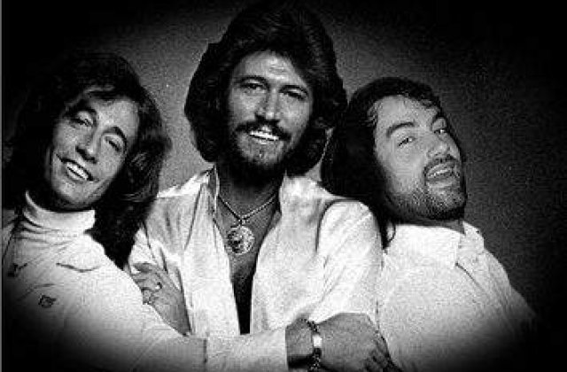 Bee Gees se intoarce in showbiz