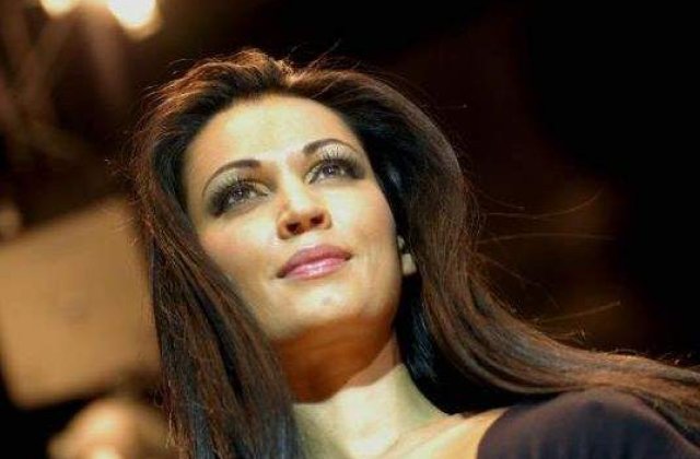 Nicoleta Luciu se marita