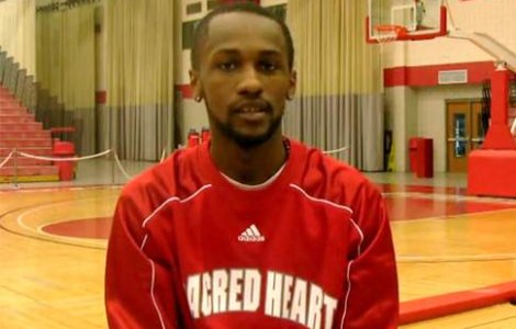 O noua amanare in procesul agresorului baschetbalistului Chauncey Hardy