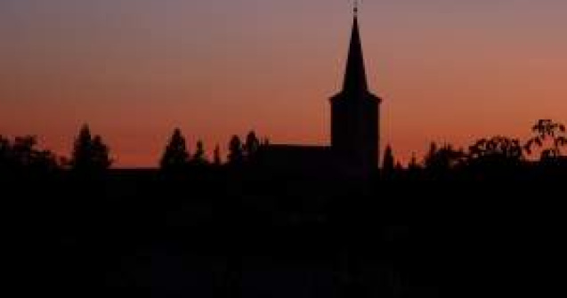 ONG-urile fac front comun impotriva Bisericii