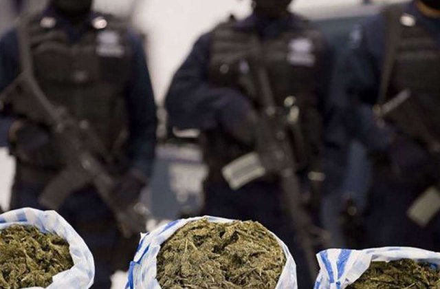 Drogurile de mare risc fac ravagii în rândul tinerilor. Mai muți liceeni au fost găsiți leșinați pe stradă