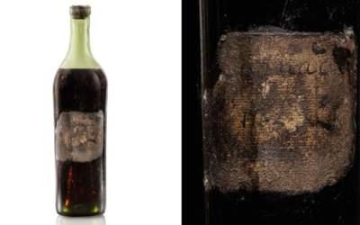 O sticlă de coniac din 1762 a...