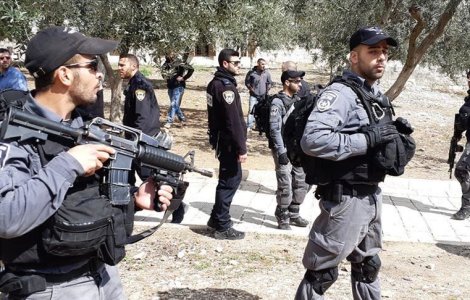 Palestinian suspectat că avea o armă, împușcat mortal de poliția israeliană