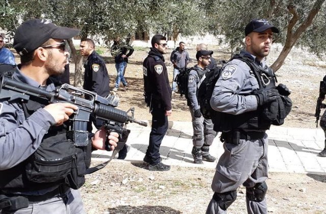 Palestinian suspectat că avea o armă, împușcat mortal de poliția israeliană