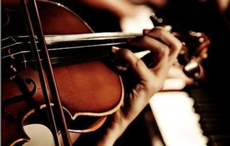 Poate fi cool sa mergi la un concert de muzica clasica