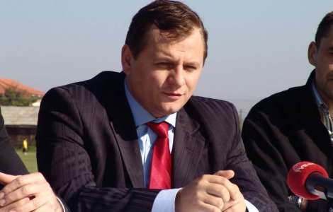 Vlase: A fost o formulare incorecta in cazul avocatilor parlamentari