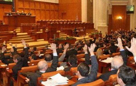Adoptarea Statutului parlamentarilor, amanata o saptamana