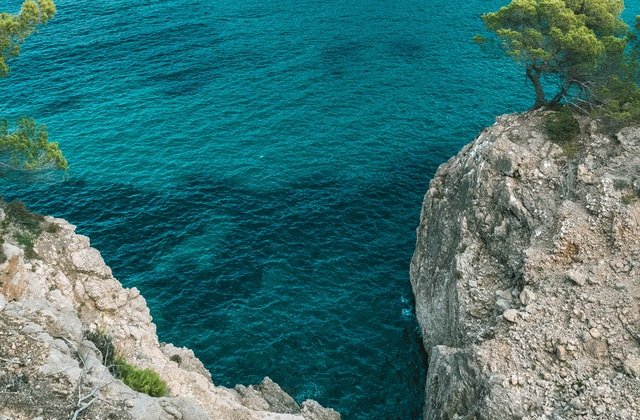 Descoperire macabră in Ibiza: 10 cadavre au fost găsite pe o plajă