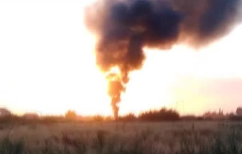 Descinderi la cei care ard deșeuri pe câmp: Asta nu e o afacere, e o necesitate