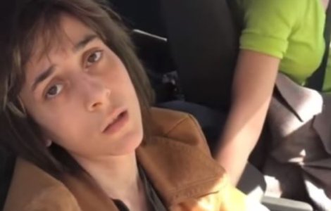 Dialog incredibil după un accident produs de o șoferiță drogată