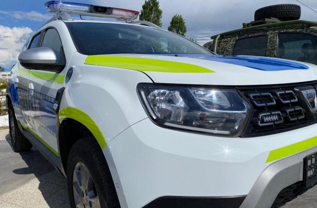 Poliția Română se înnoiește. Cumpără peste 6.700 de Dacia Logan și Duster