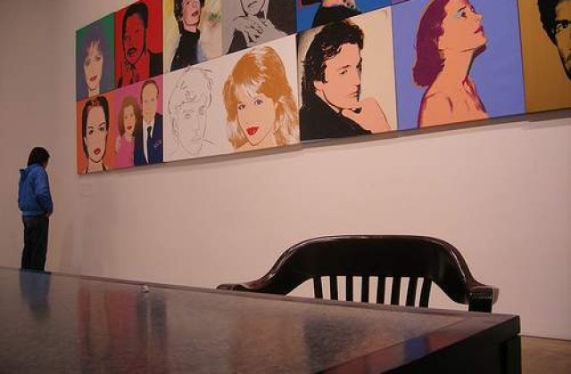 Andy Warhol, furat din casa unui afacerist din New York