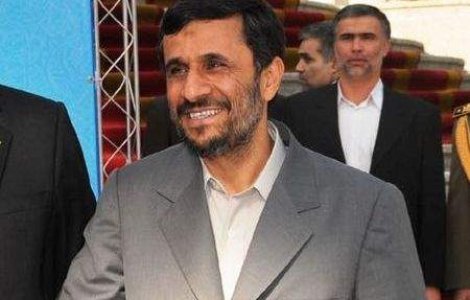 Ahmadinejad, insultat de marele ayatollah Youssef Sanei