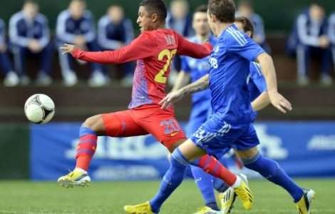 Pregatiti pentru Ajax: Steaua - Slovan Bratislava 3-1